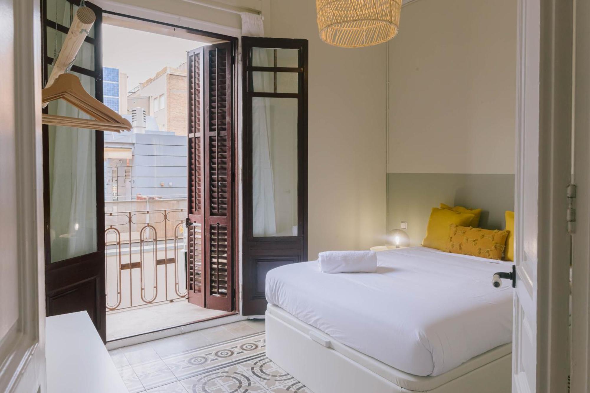 Aticco Living Gracia - Apartments Rooftop Barcelona Exterior photo